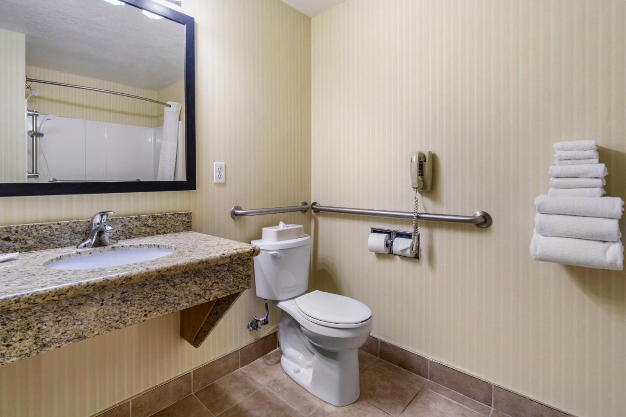 Comfort Inn & Suites Bothell - Seattle North Екстериор снимка