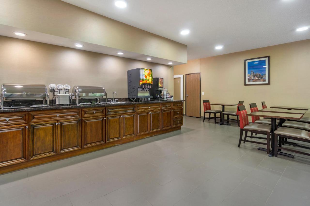 Comfort Inn & Suites Bothell - Seattle North Екстериор снимка