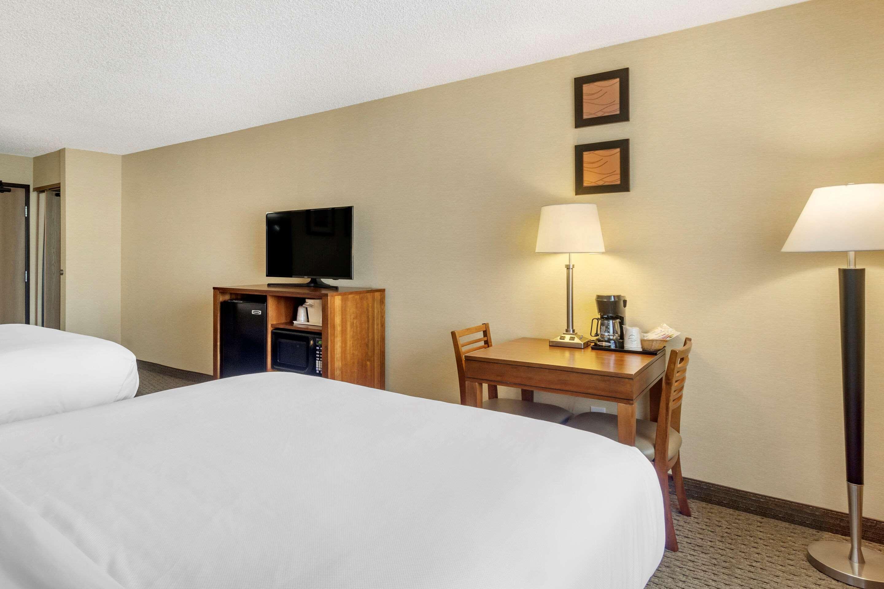 Comfort Inn & Suites Bothell - Seattle North Екстериор снимка